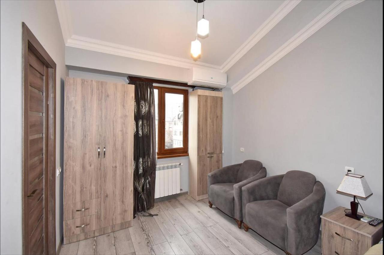 Modern Apartments And Tours Yerevan Ngoại thất bức ảnh