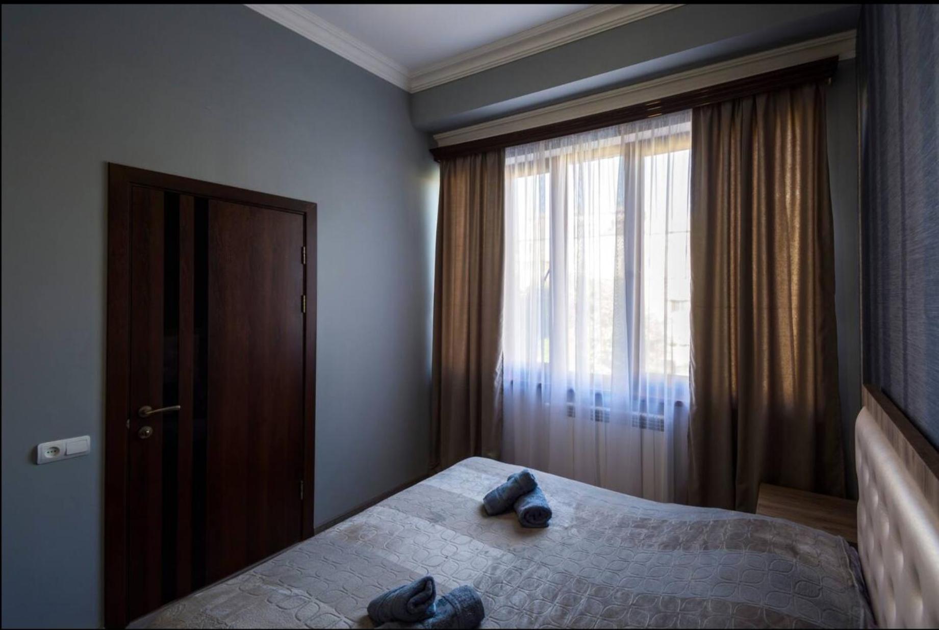 Modern Apartments And Tours Yerevan Ngoại thất bức ảnh