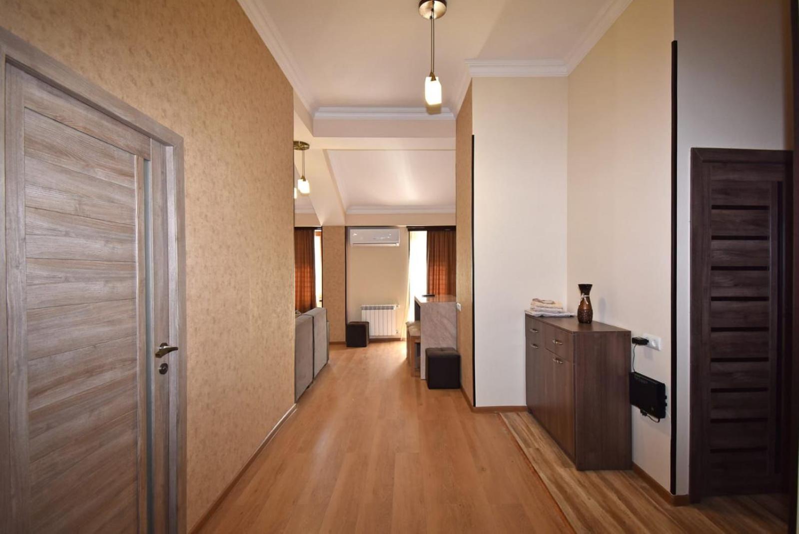 Modern Apartments And Tours Yerevan Ngoại thất bức ảnh