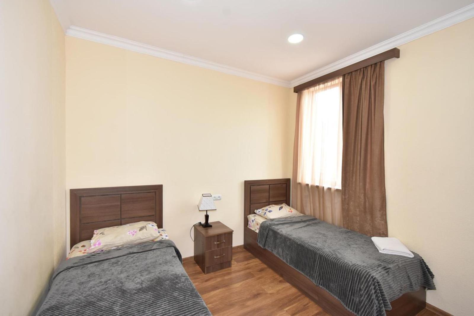 Modern Apartments And Tours Yerevan Ngoại thất bức ảnh