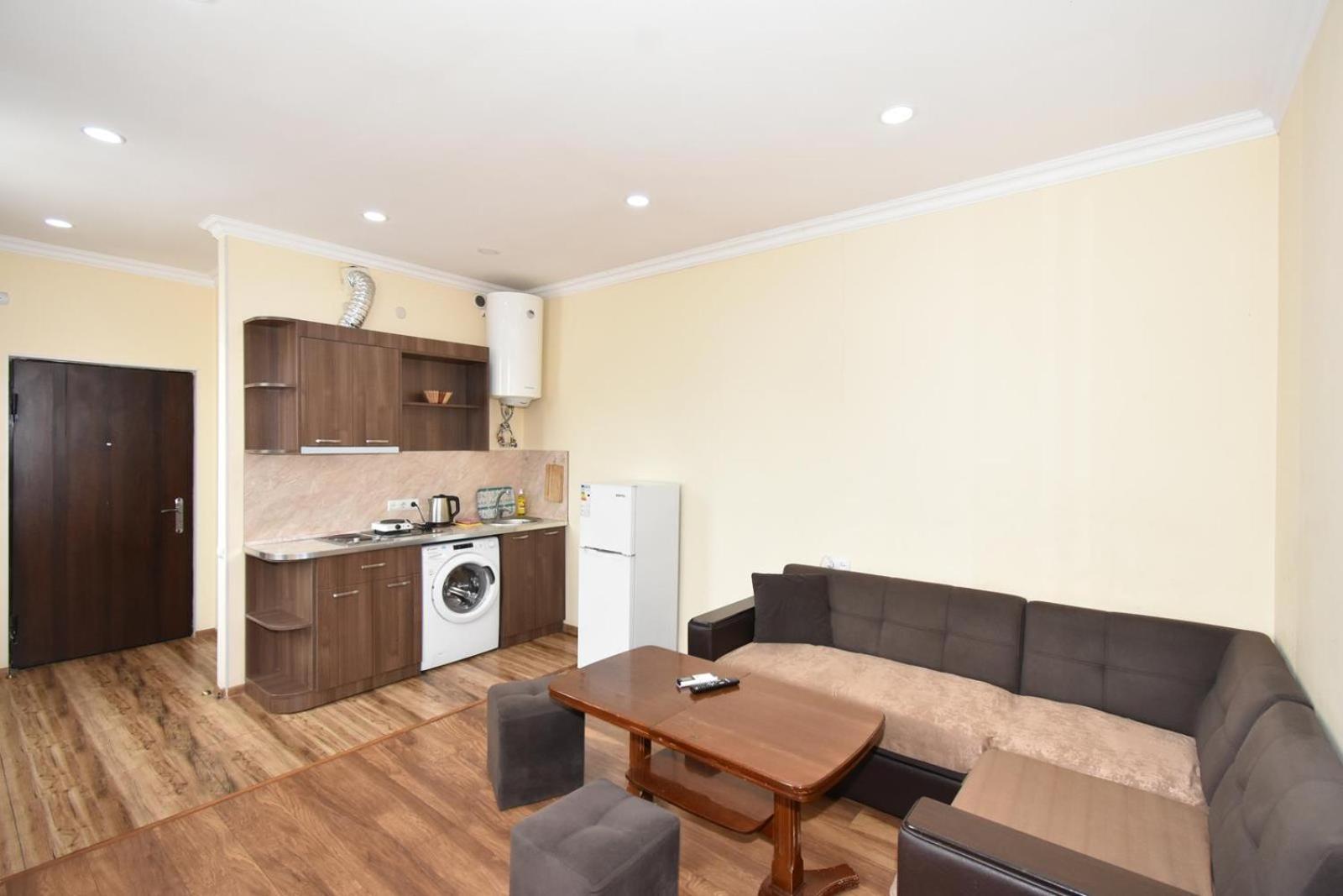 Modern Apartments And Tours Yerevan Ngoại thất bức ảnh