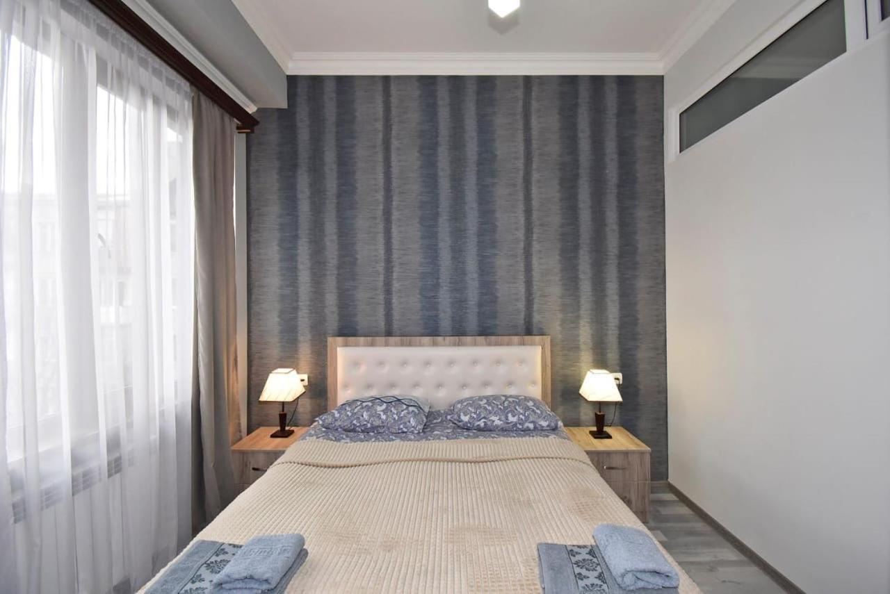 Modern Apartments And Tours Yerevan Ngoại thất bức ảnh