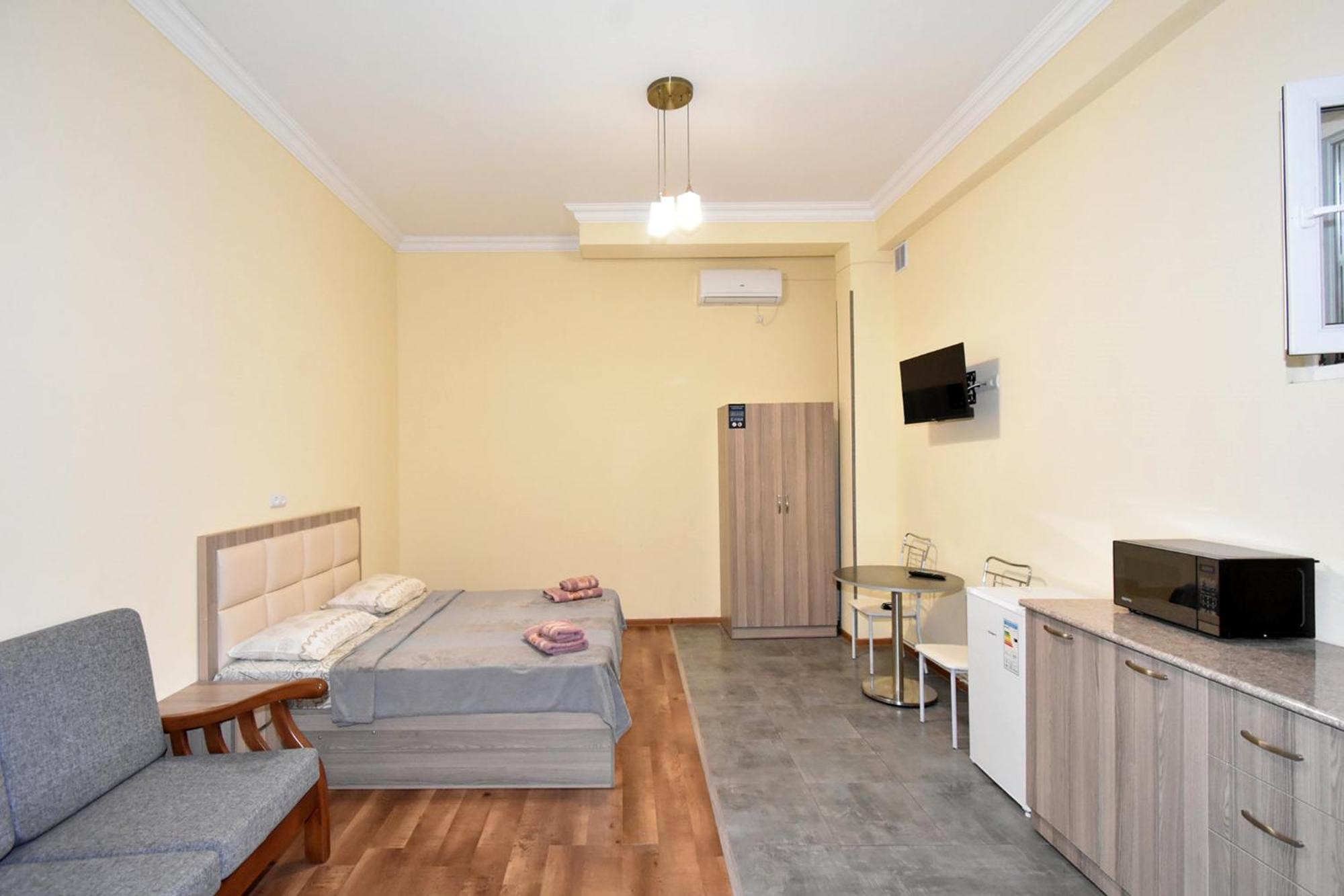 Modern Apartments And Tours Yerevan Ngoại thất bức ảnh
